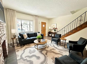 Building Photo - 42 Ruth St