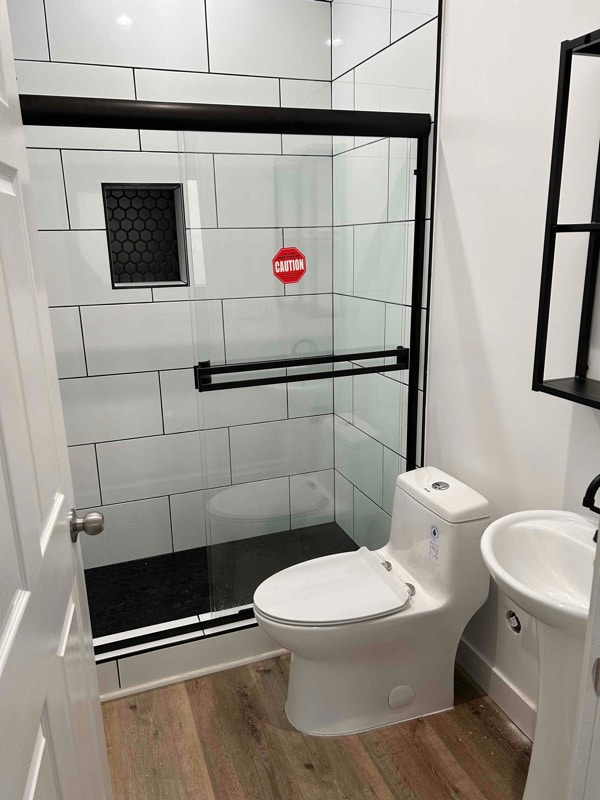 Building Photo - 6219 Cleon Ave