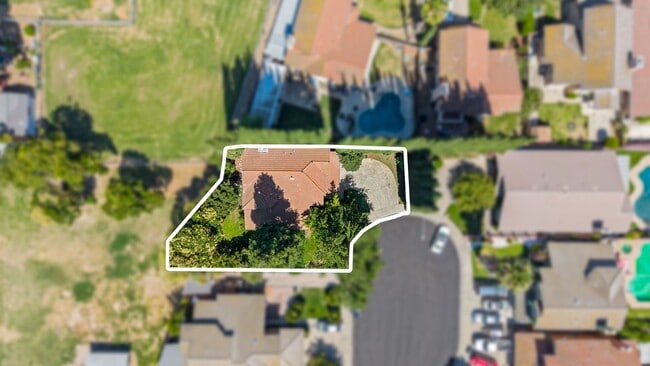 Building Photo - 2101 Finley Ct