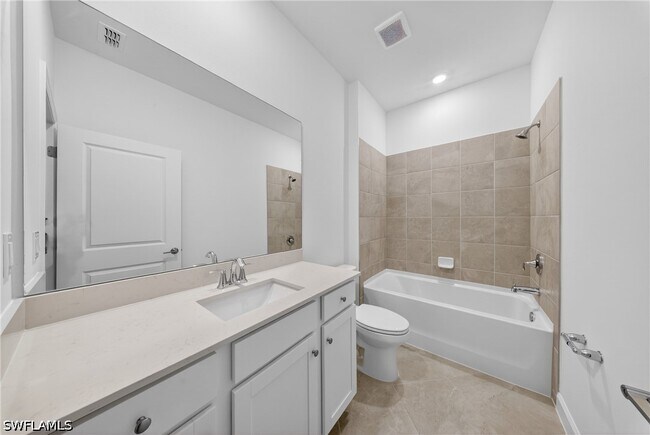 Building Photo - 20559 Hazelnut Ct