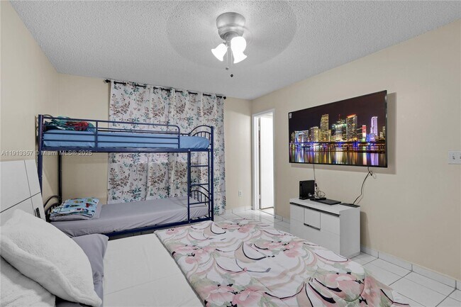 Building Photo - 18256 Mediterranean Blvd