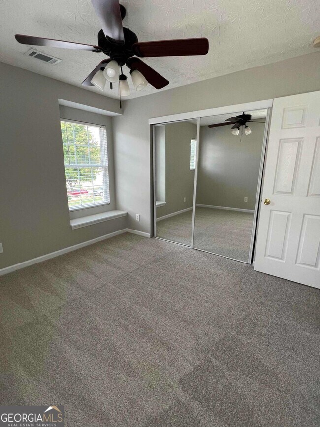 Building Photo - 503 Sautee Pl