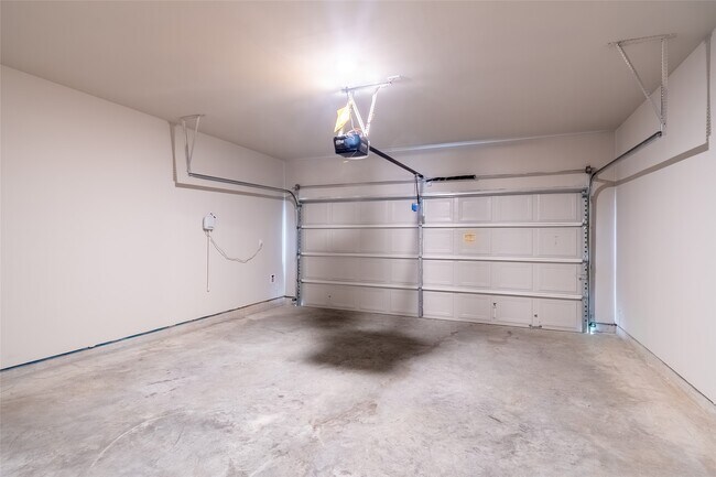 Building Photo - 3707 Cub Dr