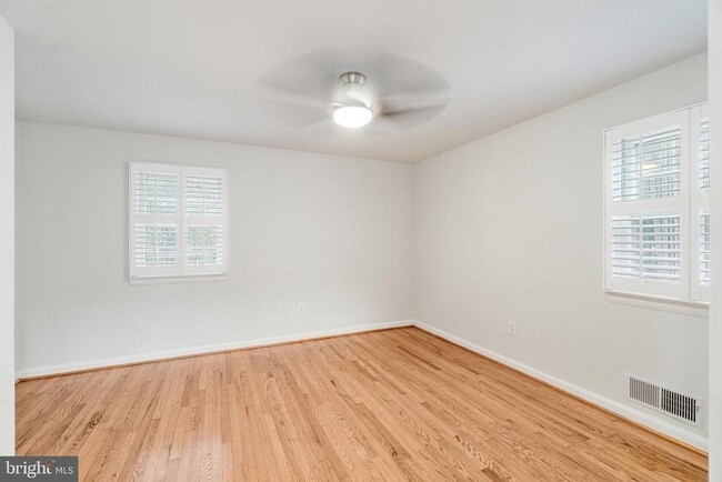 Building Photo - 1624 41st St N