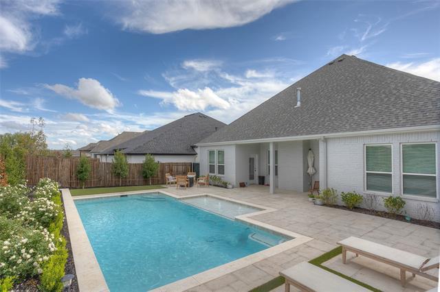 Building Photo - 752 Tallgrass Dr