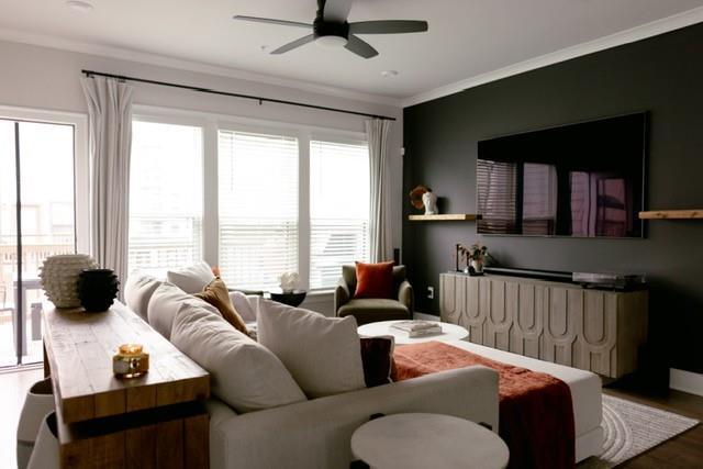 Building Photo - 2153 Burnside Dr NW