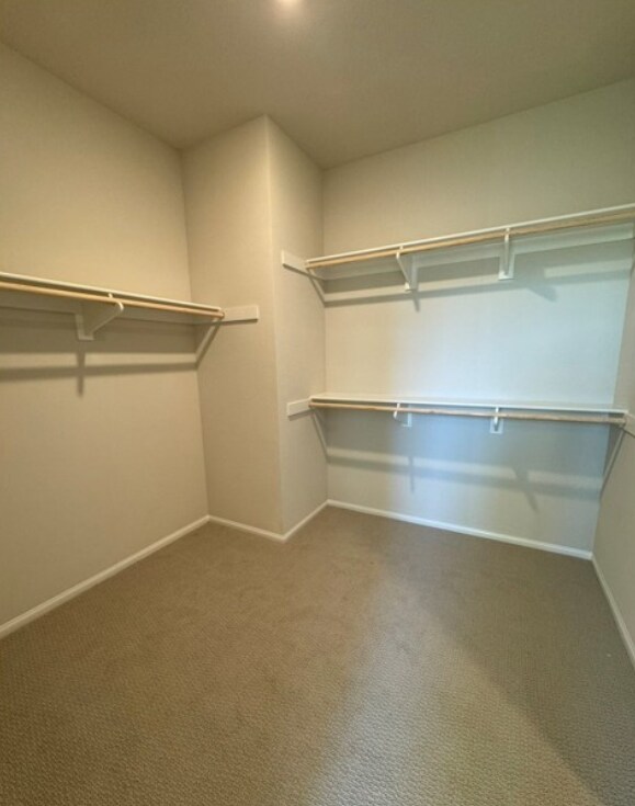 Building Photo - 40430 Melrose Dr