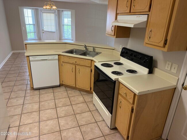 Building Photo - 302 Windridge Dr