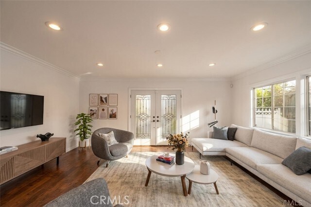 Building Photo - 22020 Buenaventura St