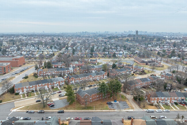 Building Photo - Oakridge Apartments