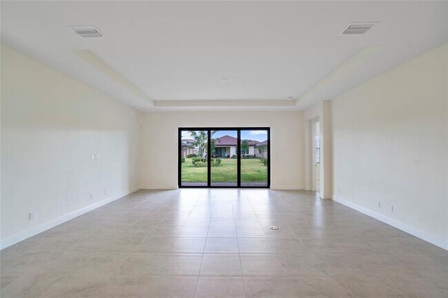 Building Photo - 11785 Waterway Cir