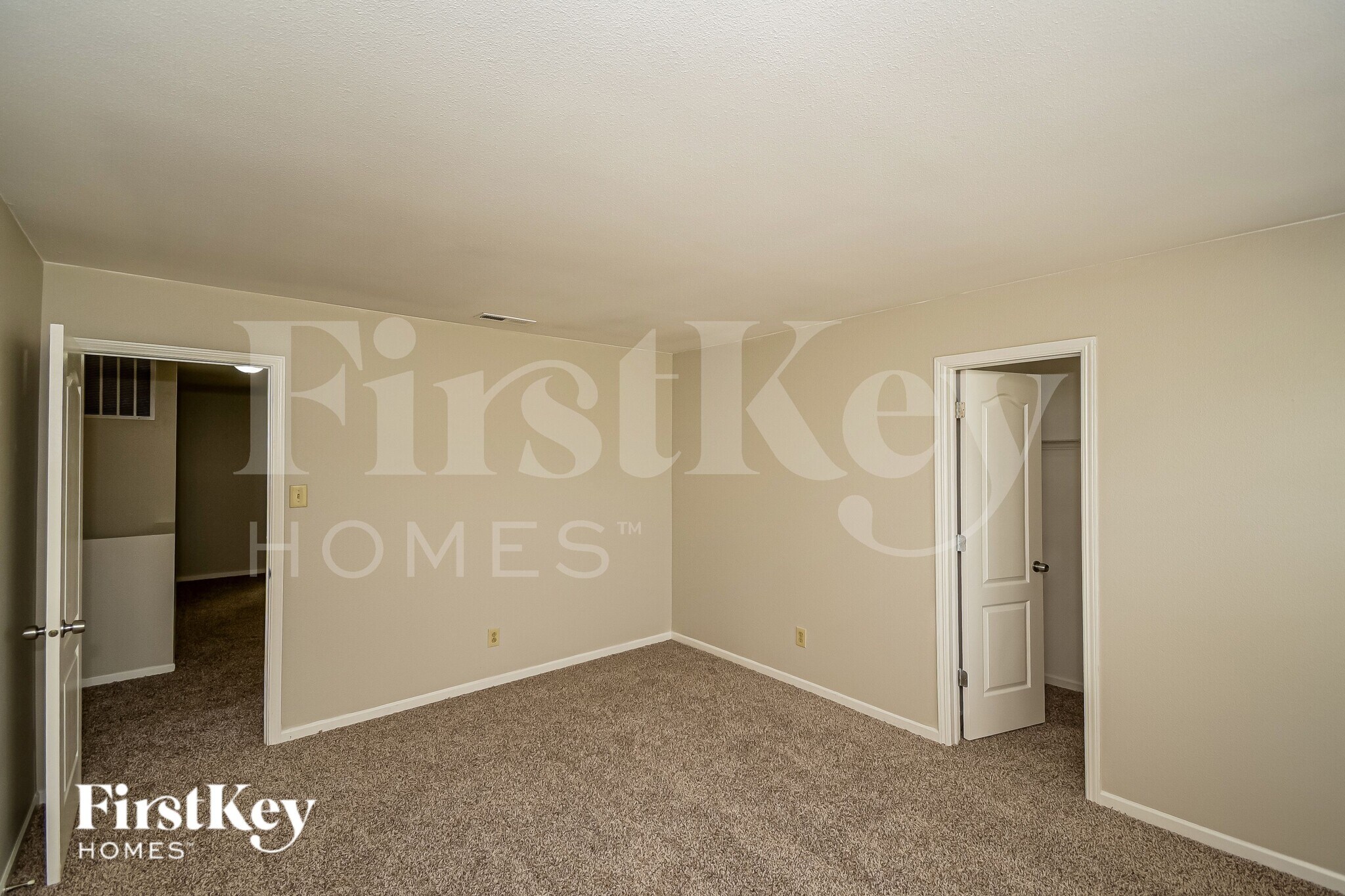 Building Photo - 4260 Arches Ct