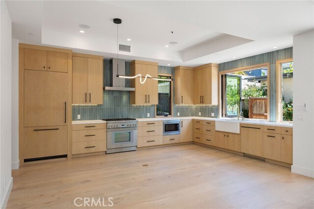 Building Photo - 1120 7th St