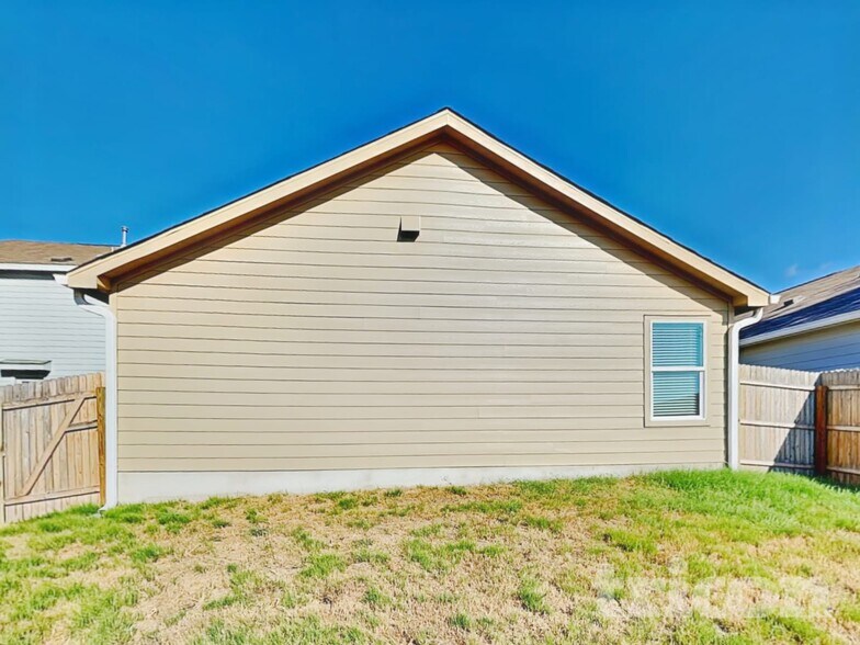 Building Photo - 10246 Devon Wheel St