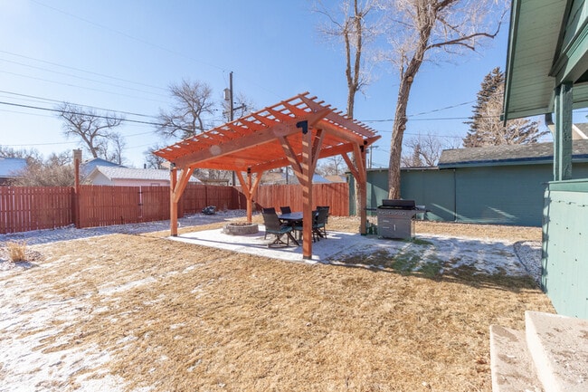 Building Photo - 1307 W 32nd St