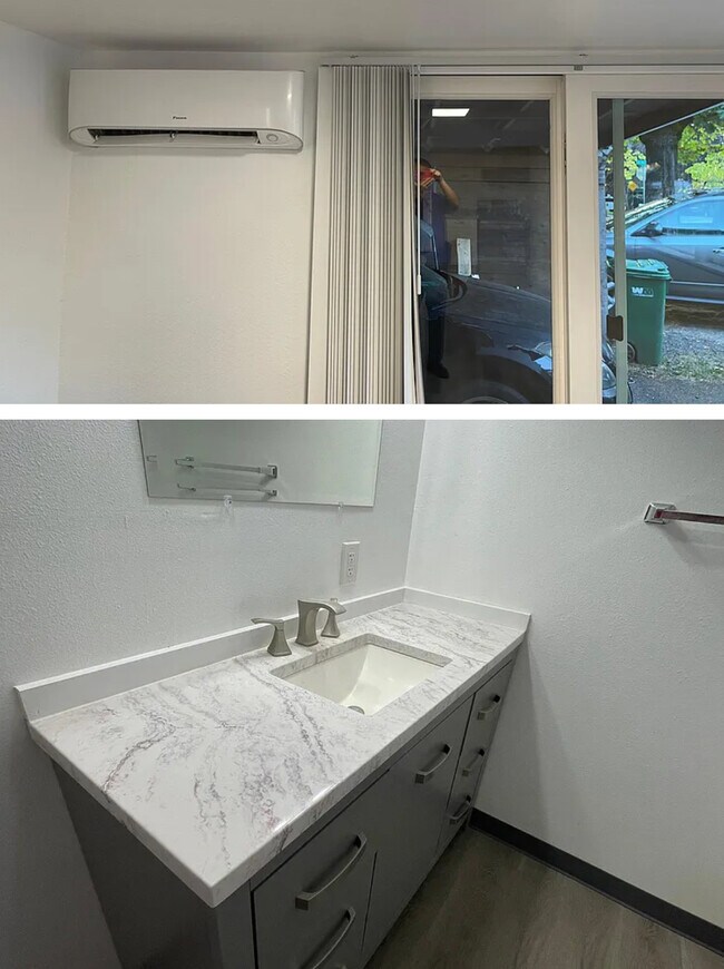 Building Photo - 5390 SW Main Ave