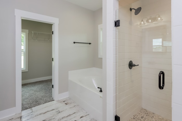 Building Photo - 130 Lewis Rd