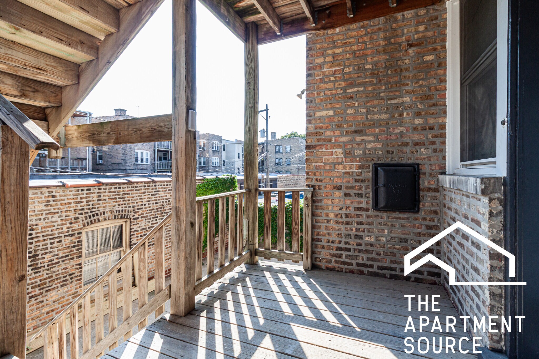 Building Photo - 2641 W Carmen Ave