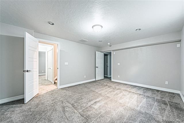 Building Photo - 2588 Weyburn Way