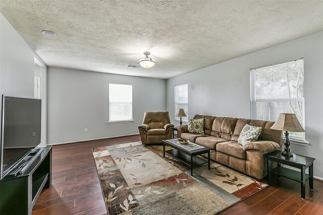 Building Photo - 12826 Kiev Hills Ln