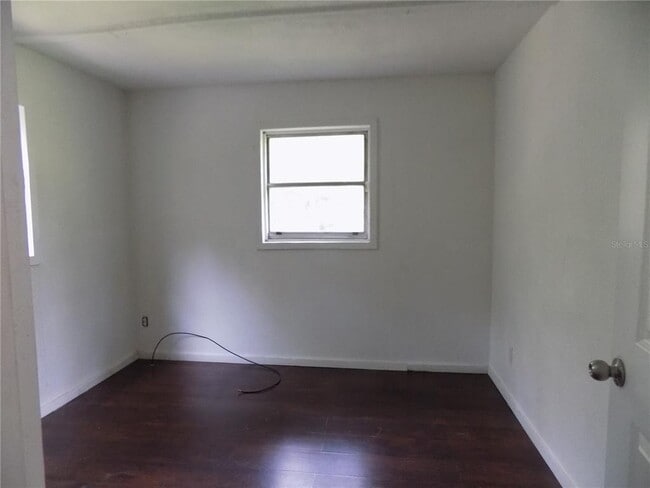 Building Photo - 2405 NE 70th Terrace