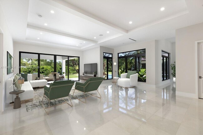 Building Photo - 6065 SW 109th St