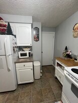 Building Photo - 1825 Koran Ave NW