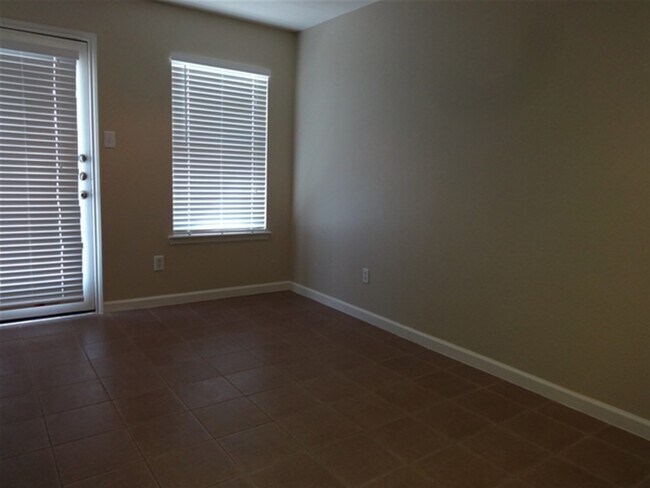 Building Photo - 3555 Red Meadows Dr