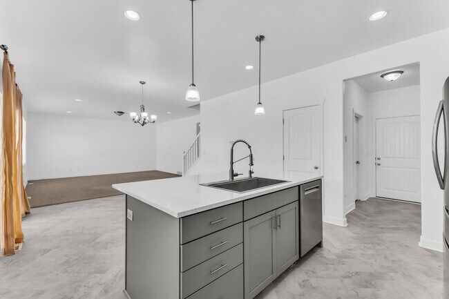 Building Photo - 4018 W 1200 S