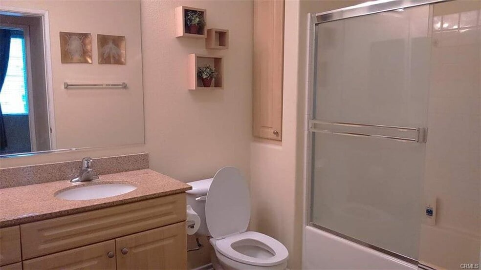 Building Photo - 2429 WATERMARKE Pl