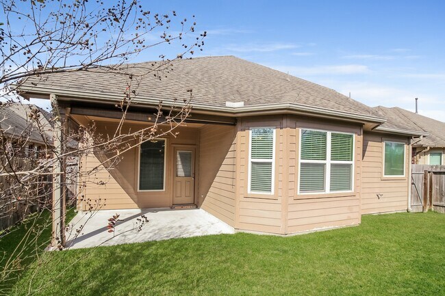 Building Photo - 13346 Davenport Hills Ln