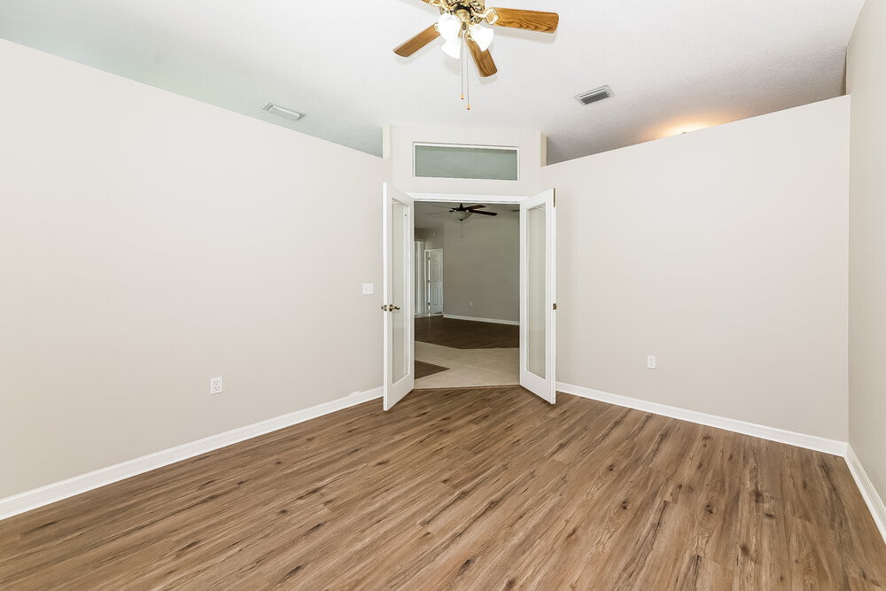 Building Photo - 1252 Millbrook Cir