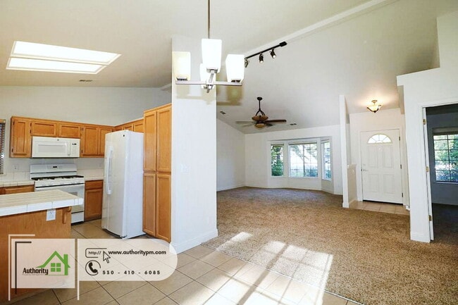 Building Photo - 4561 Moyvane Dr