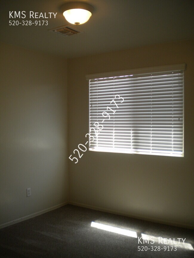 Building Photo - 10569 E Forest Falls Ct