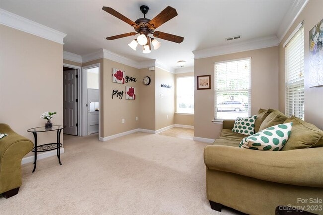 Building Photo - 1537 Tyger Brook Ln