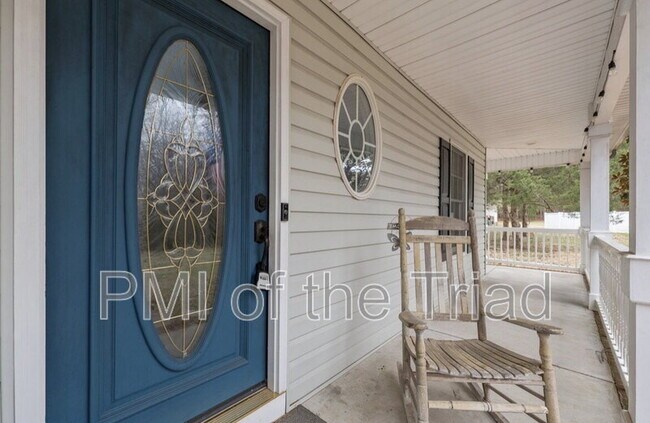 Building Photo - 2766 Briaroak Dr