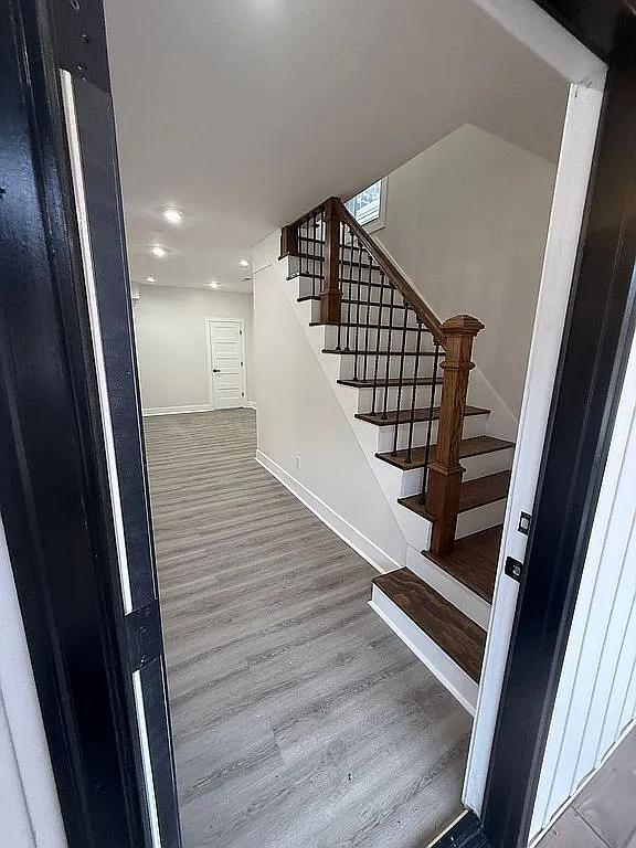 Building Photo - 1105 Quincy Ave