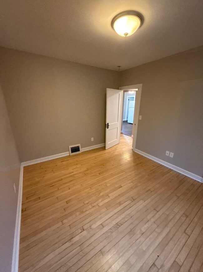 Building Photo - 2139/2141 N 55th St