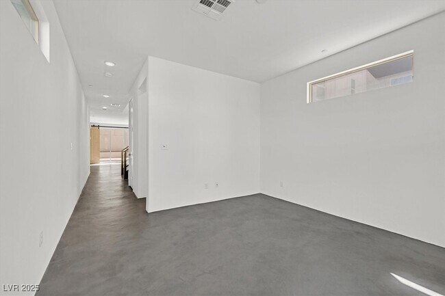 Building Photo - 3353 Traforo Ln