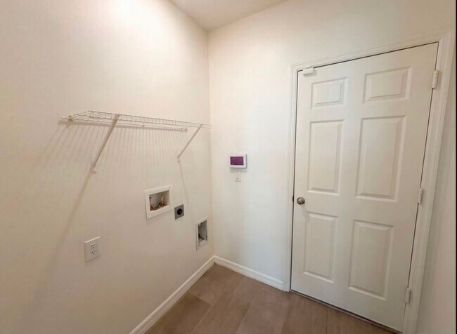 Building Photo - 144 Bellmont Ln