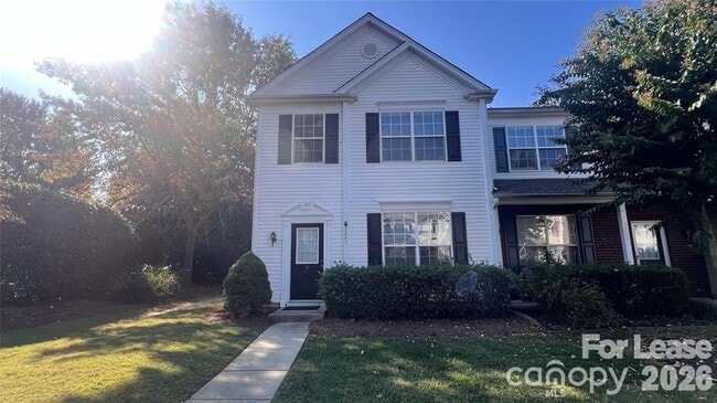 Building Photo - 3261 Mannington Dr