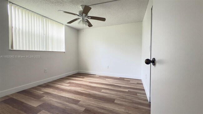 Building Photo - 1800 SW 81st Ave