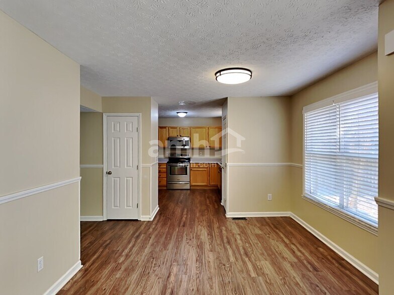 Building Photo - 45 Fieldcrest Dr