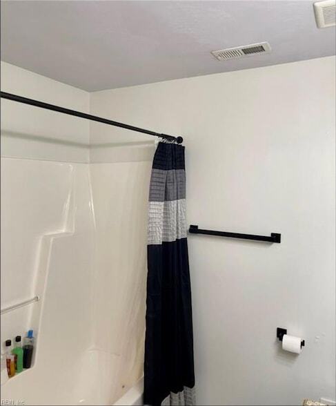 Building Photo - 404 W 29th St