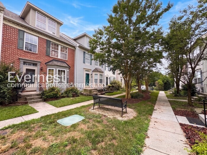 Building Photo - 6504 Tapwood Ct