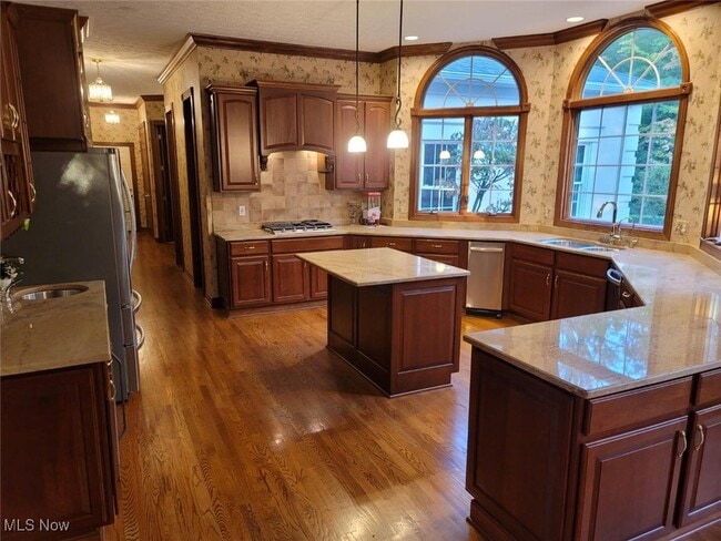 Building Photo - 4466 Forest Brooke Ct N