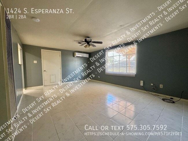 Building Photo - 1424 S Esperanza St