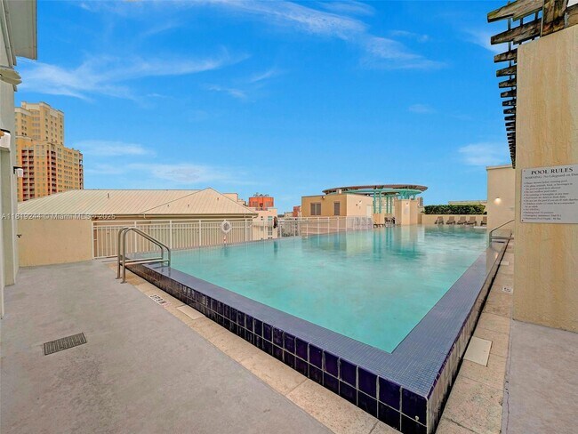 Building Photo - 7270 SW 88th St