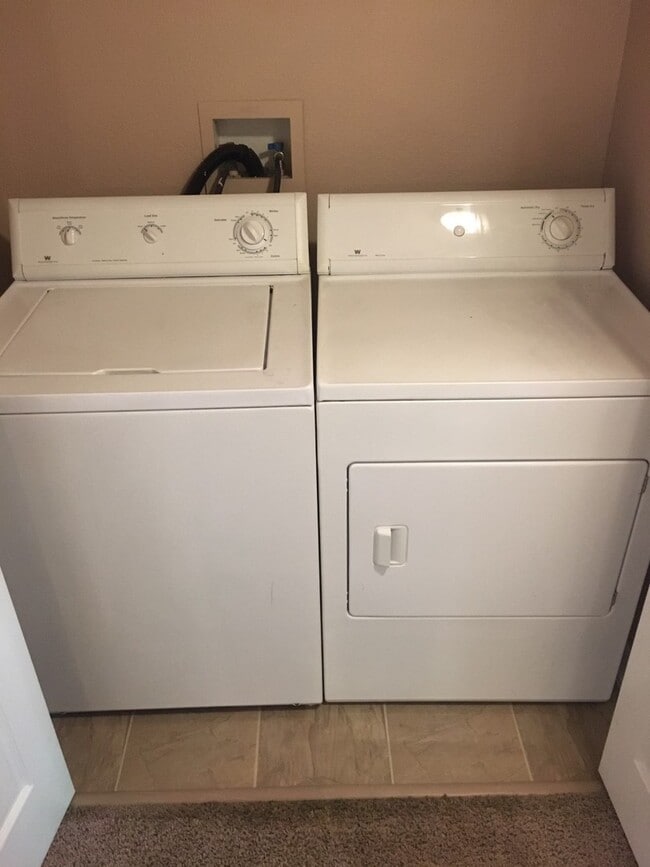 Building Photo - 2 bedroom 2 bathroom condo in Altamonte Springs!