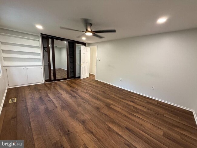 Building Photo - 14917 Lear Ln